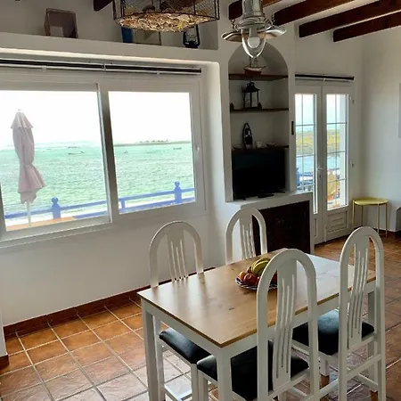 Casa El Charco * Orzola