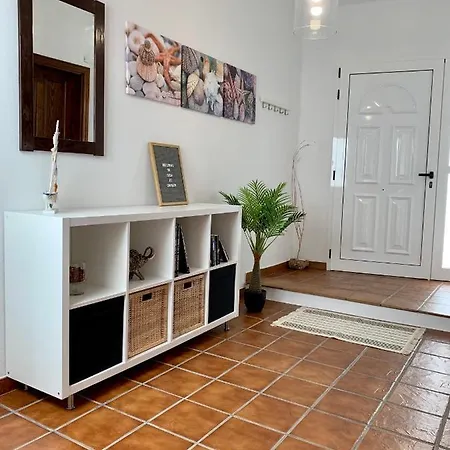 Casa El Charco Orzola